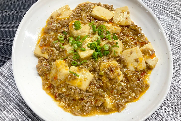 辛さ控え目！　にんにくが効いた麻婆豆腐